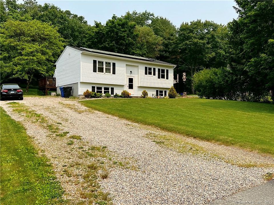 1st image of 33 Clover Ct
