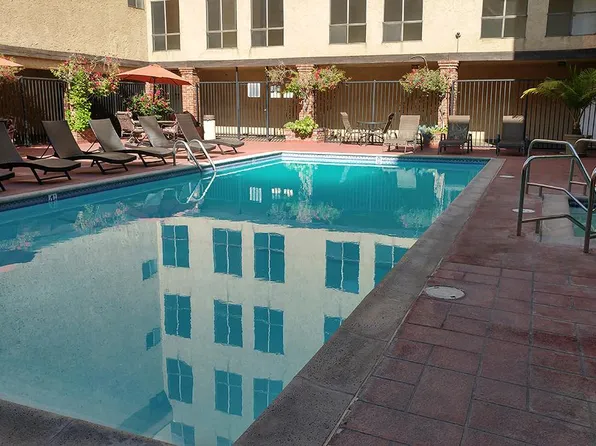 1730 Camino Palmero St APT 206, Los Angeles, CA 90046