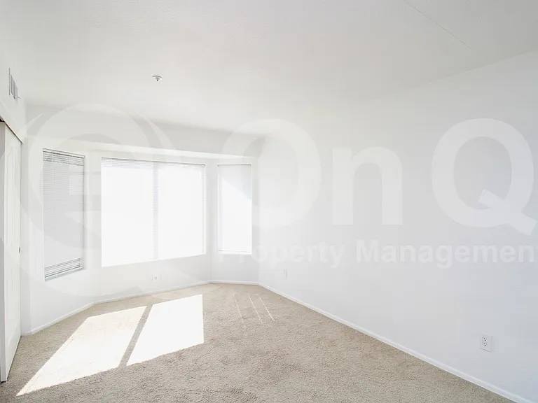 10635 N 129th St — Photo 11