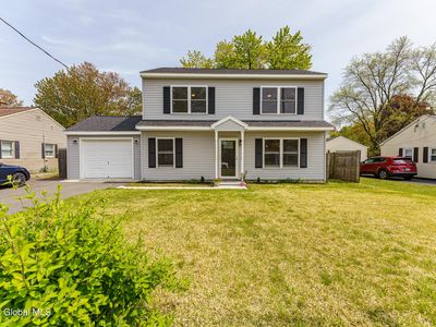 28 Miracle Lane, Loudonville, NY, 12211