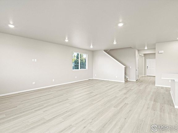 5th image of 1646 Colorado River Dr