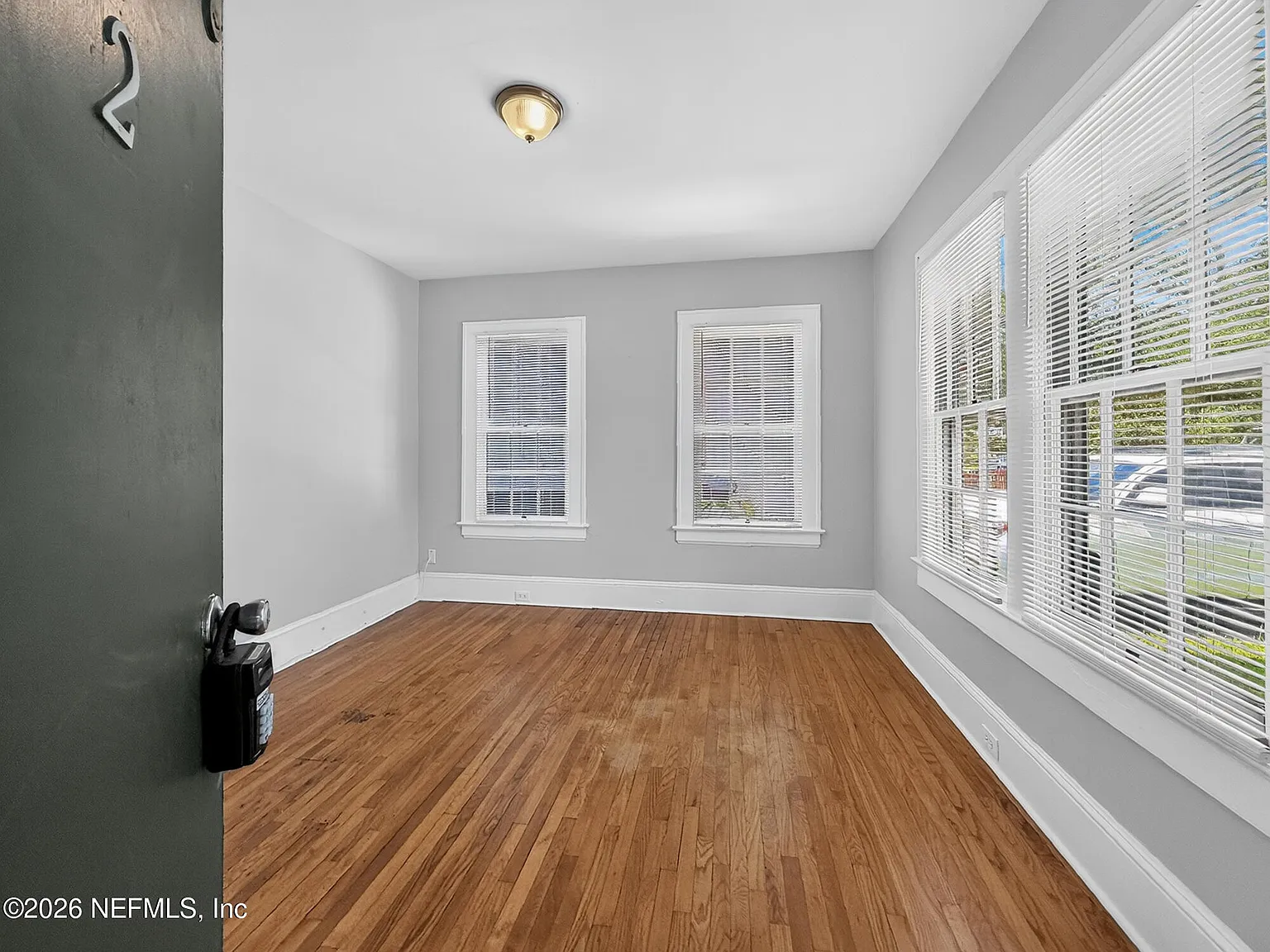 1 bed, 1.0 bath, 500 sqft, $1,100 — Photo 3
