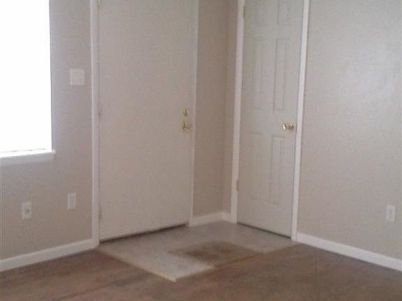 3rd image of 4810 NW Pollard Ave