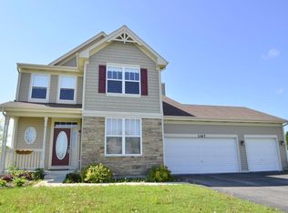 1167 Lamois Ct, Sycamore, IL 60178