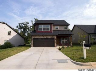 33 Onteora Oaks Dr, Asheville, NC 28803