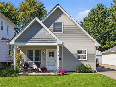 216 Longford Ave, Elyria, OH, 44035