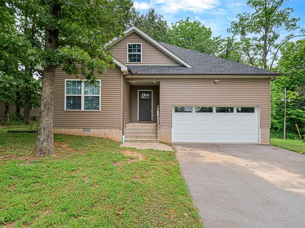 514 Sweeney Ln, Bowling Green, KY 42101