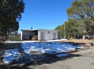 35 Obsidian Loop, Los Alamos, NM 87544