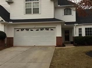 626 Glassyrock Ct, Greer, SC 29650