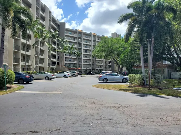 3940 Inverrary Blvd APT 402-A, Lauderhill, FL 33319