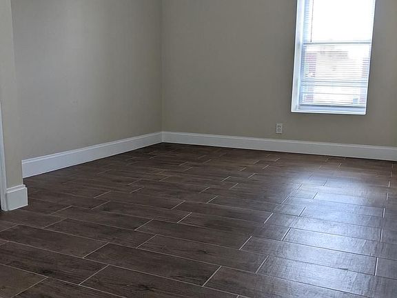 3rd image of 616 N 11th St Front 3F