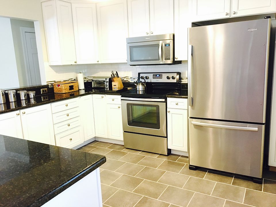 New open concept kitchen