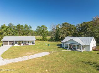 12164 Barton Rd, Gulfport, MS 39503