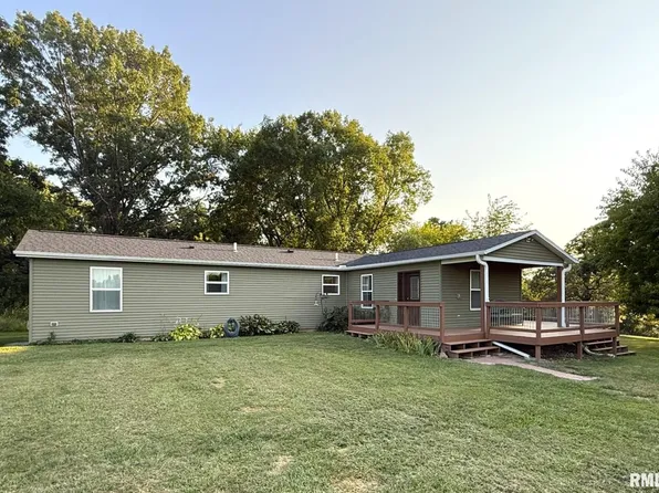 1254 Steakhouse Rd, Knoxville, IL 61448