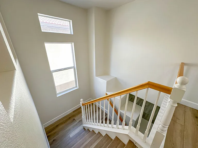27712 Mahogany Row — Photo 9