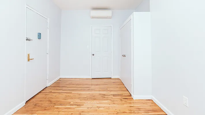 Rented by Nooklyn NYC LLC | media 16