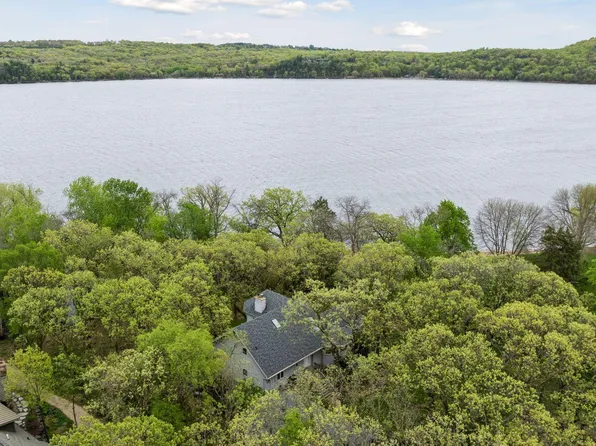 16757 25th Street S, Saint Mary's Point, MN 55043