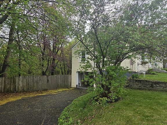 3rd image of 242 Pleasant St