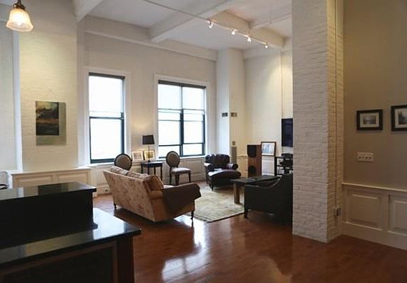 2nd image of 42-48 Chauncy St #9C