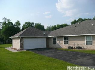 838 Roundhouse St, Shakopee, MN 55379