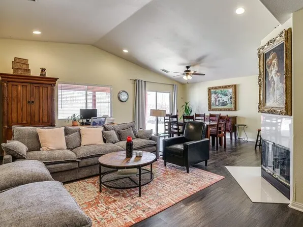 8523 Barberry Ave, Yucca Valley, CA 92284