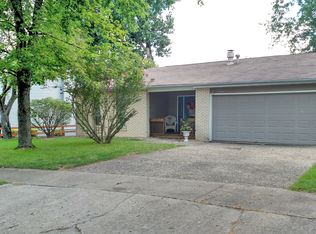 2060 Brownlow Ct, Decatur, IL 62521