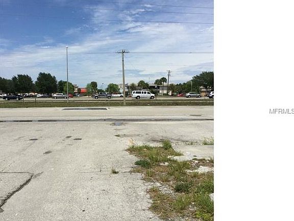 3rd image of 3325 Tamiami Trl