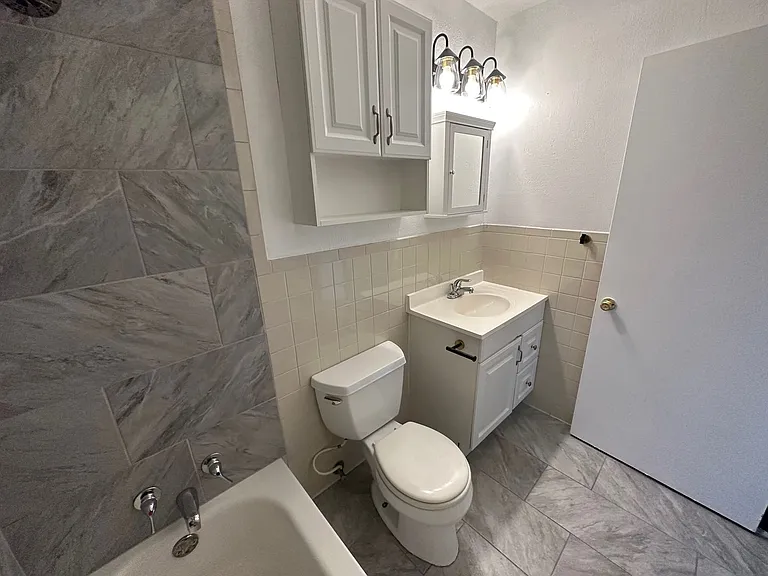 5513 Alvarado Rd — Photo 9