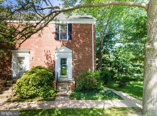 3596 Martha Custis Dr #3596, Alexandria, VA 22302