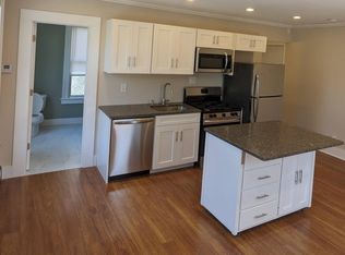 437 Broad St #B, Meriden, CT 06450