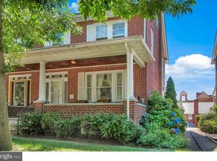 1426 Linden St, Reading, PA 19604
