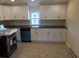 9460 224th St, Queens Village, NY 11428