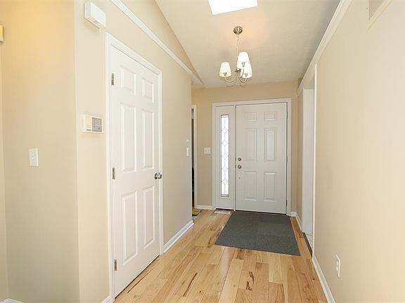 2nd image of 11728 Gable Glen Ln
