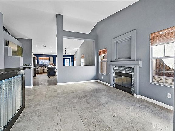 4th image of 3757 Grand Viewpoint Ct