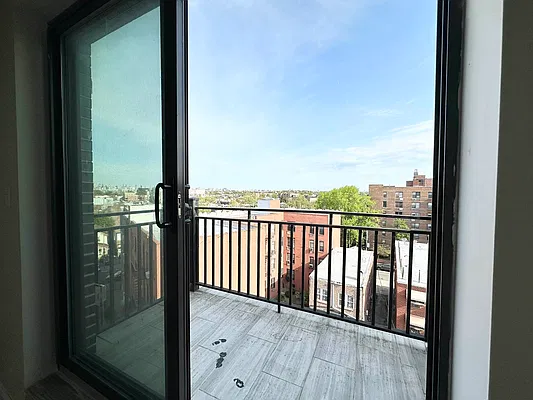Rented by Highline Residential | media 14