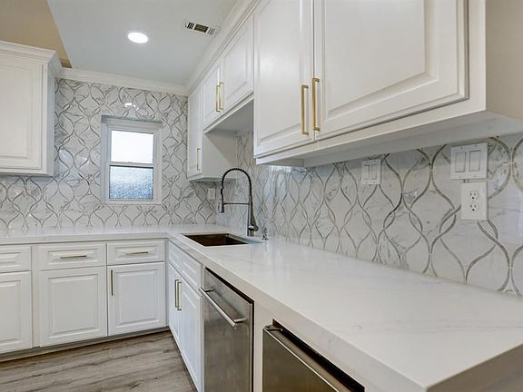 4th image of 9019 Stroud Dr