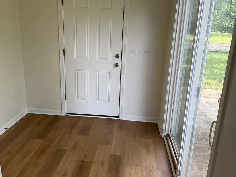 1892 Dyer Rd — Photo 27
