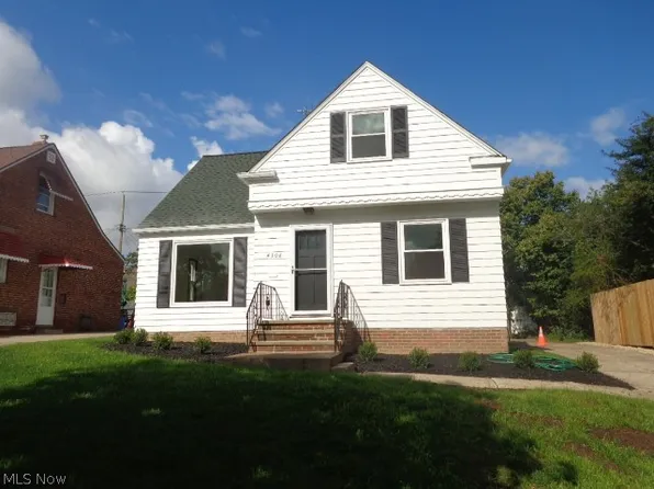 4306 Newberry Dr, Brooklyn, OH 44144