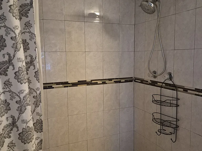 Poinciana Cir — Photo 6