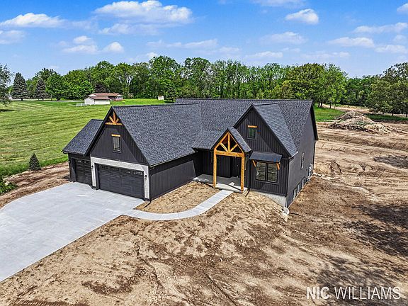 5th image of 11279 Bancroft Way SE