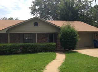 66 Haven Cir, Denison, TX 75020