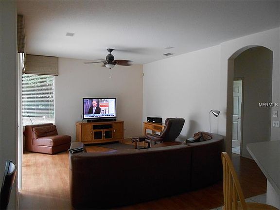 3rd image of 3023 Sutton Woods Dr