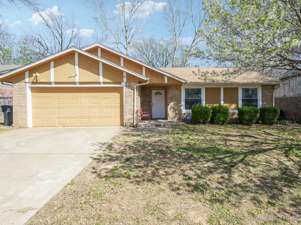 4613 S Date Ave, Broken Arrow, OK 74011