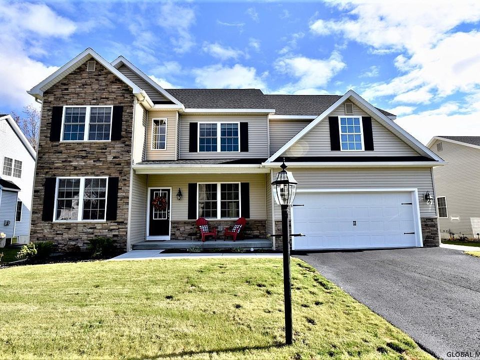 1st image of 38 Heritage Pointe Dr