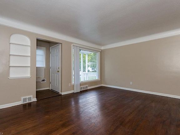 5th image of 980 Glenside Ave