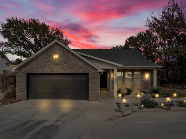 5418 Stonegate Cir, Granbury, TX 76048