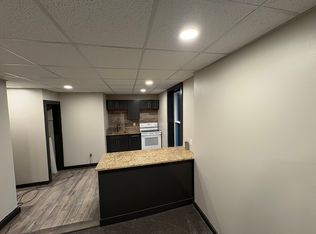 229 1/2 2nd St NW UNIT B, Barberton, OH 44203