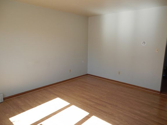 2nd image of 117 Town Crest Dr APT C
