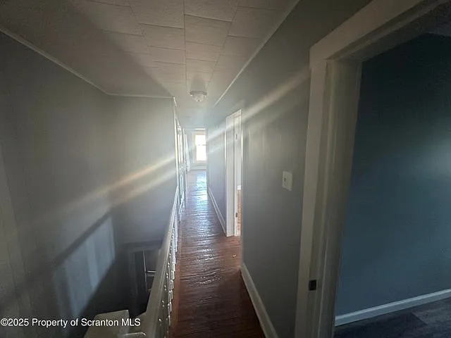 366 S River St — Photo 2