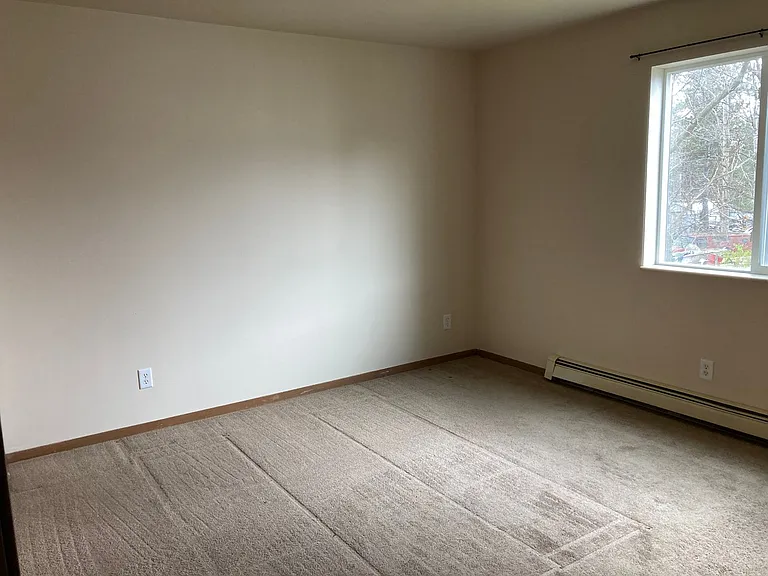 1170 Dodds Dr — Photo 14